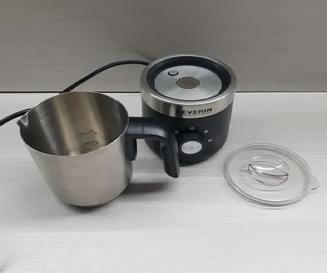 Severin Spuma o el Sage Milk Cafe con vista amplia
